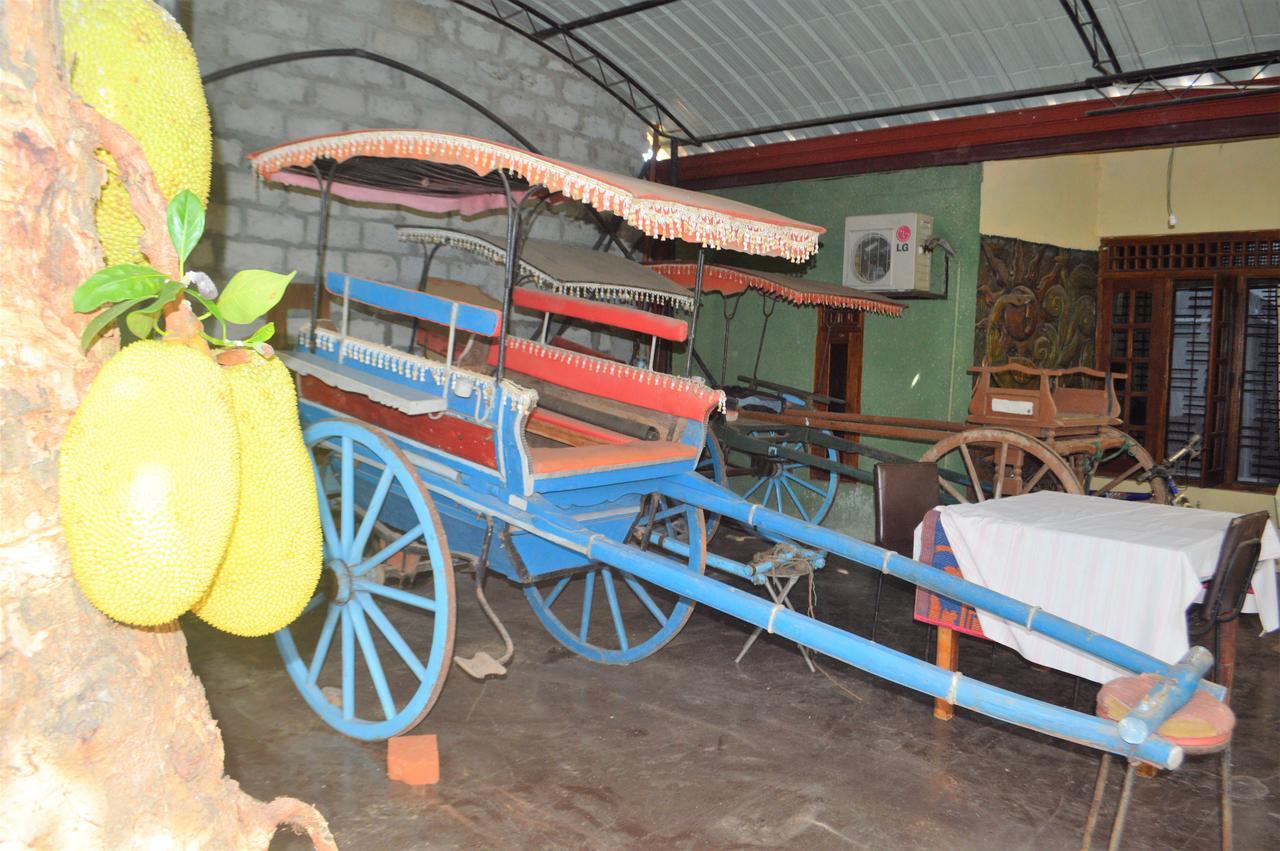 Mangala Lodge Kurunegala Esterno foto